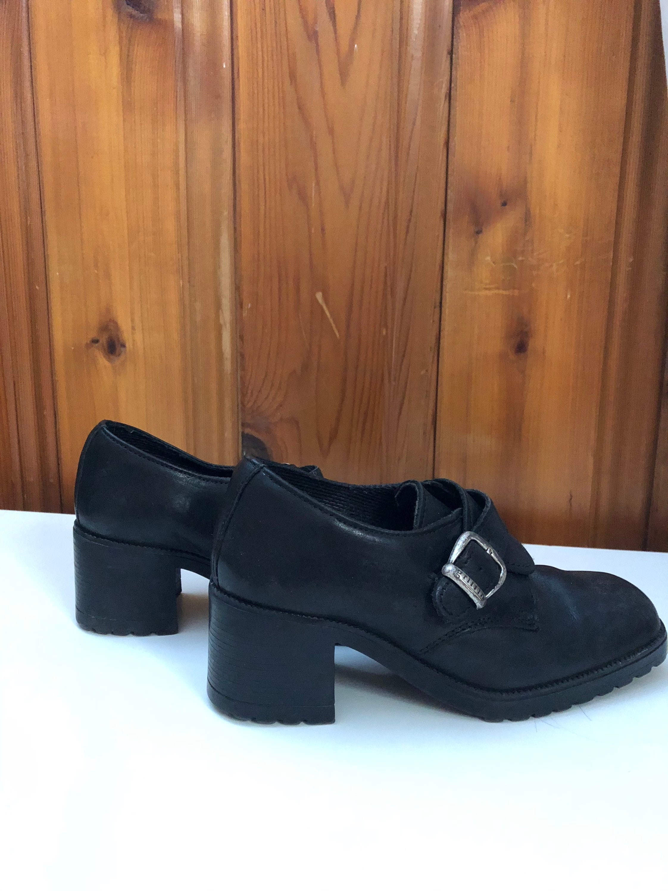 Black silver buckle 90s witch school girl shoes chunky Black silver buckle 90s witch school girl shoes chunky