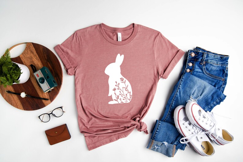 Spring Shirt Animal Lover Bunny Shirt Easter Gift Easter Bunny Easter Shirt Floral Rabbit Shirt Nature Lover Tee Floral Bunny Shirt