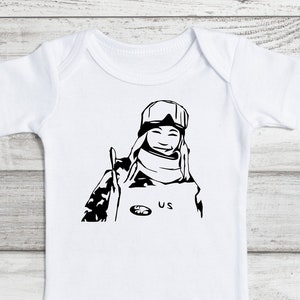 Chloe Kim Portrait SVG, zukünftige Snowboarderin, USA, Freestyle Snowboardin, Halfpipe, Sportlerin, Goldmedaillengewinnerin