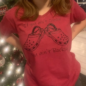 If You Ain&#39;t Crockin&#39; You Ain&#39;t Rockin&#39; Glitter T-Shirt