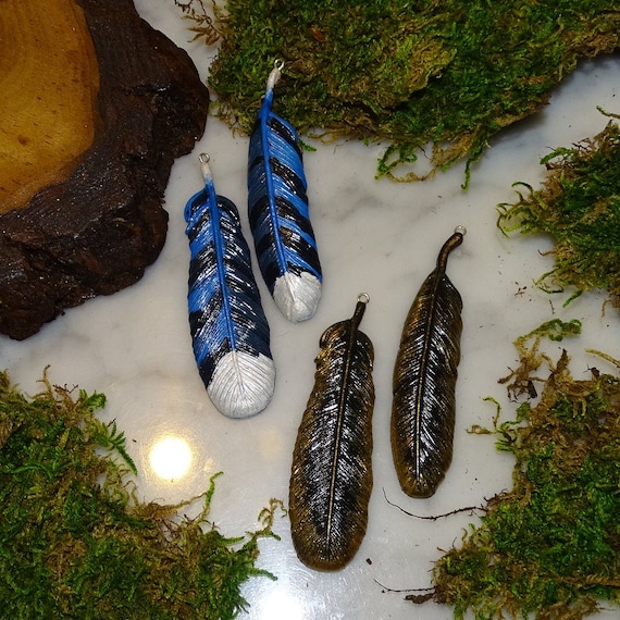 Feather type earrings store