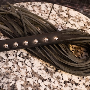 Heavy leather flogger