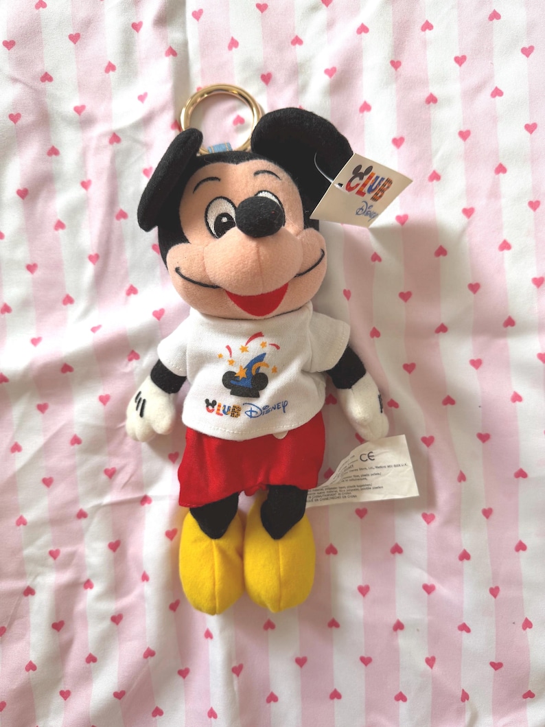 Upcycled Club Disney Mickey Mouse Plush keychain afbeelding 1