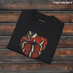 Milk Snake Shirt, Unisex Reptile Shirt, Cute Milk Snake Shirt, Reptile Gift, Milk Snake Snake Gift