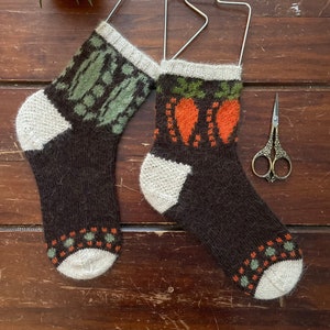 KNITTING PATTERN We Go Together (Like Peas and Carrots) Sock Knitting Pattern Colourwork