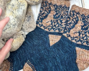 KNITTING PATTERN/ Bunny Wishes Socks/ Sock Pattern/ Colourwork/ Adult Rabbits Hares