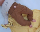 Mitwachs-Hose für Babys 62/68 aus Upcycling-Wolle in Karamellbraun