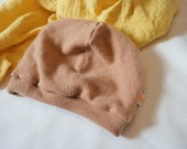 Mütze Beanie für Kleinkinder KU 52-55 aus Upcycling Kaschmir in Karamellbeige