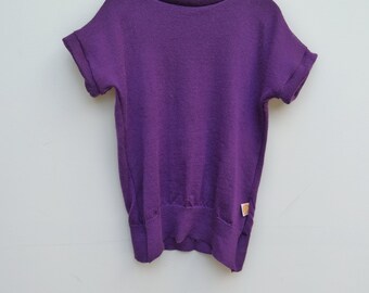 T-shirt voor baby's 86/92 gemaakt van lichte upcycled wol in paars