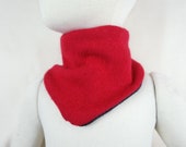 Dreieckstuch Schal mitwachsend und wendbar für Kinder aus Upcycling Seide & Kaschmir in Rot und Dunkelgrau