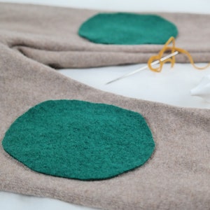 1 pair of wool felt patches upcycling wool for repairing woolen clothing in dark green oval shape