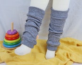 Cuffs for babies and toddlers made of upcycling cashmere silk in grey