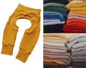 Cowboyhose Abhaltehose Chaps Windelfreikleidung für Babys und Kleinkinder aus 100 % Upcycling-Wolle in deiner Wunschfarbe