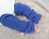 Stulpen für Babys 0-6 M aus Upcycling-Kaschmir & Seide in Blau