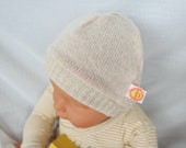 Baby-Mütze aus Upcycling-Wolle KU 39-42 / ca. 2-6 M in Hellbeige Sand