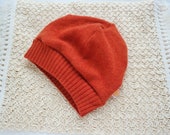 Mütze Beanie für Kleinkinder KU 52-55 aus Upcycling Wolle in Rostorange