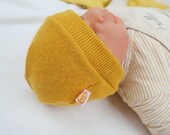 Baby Mütze aus Upcycling Kaschmir 6-12 M / KU 43-45 in Senfgelb