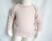 Pullover für Babys 74/80 aus 100 % Upcycling-Kaschmir in Zartrosa