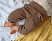 Sommerhose Knickerbocker für Babys aus Upcycling Wolle Größe 62/68 in Braun
