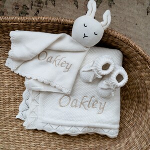 Personalised Baby Gift - Personalised Gift - Baby Shower Gift - Knitted Baby - Luxury Comforter - Gift Box - Gift