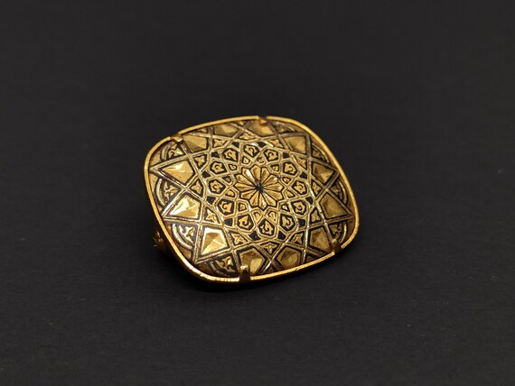 Rectangular brooch with damascene arabesque drawi… - image 3