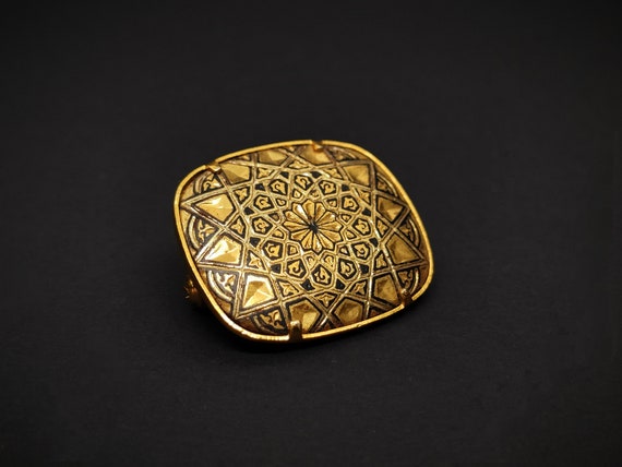 Rectangular brooch with damascene arabesque drawi… - image 7