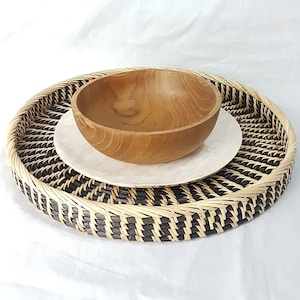 Handwoven Dual Tone Rattan Round Tray, Ottoman Tray, Coffee Table Tray, Round Boho Wicker Serving Tray for Table