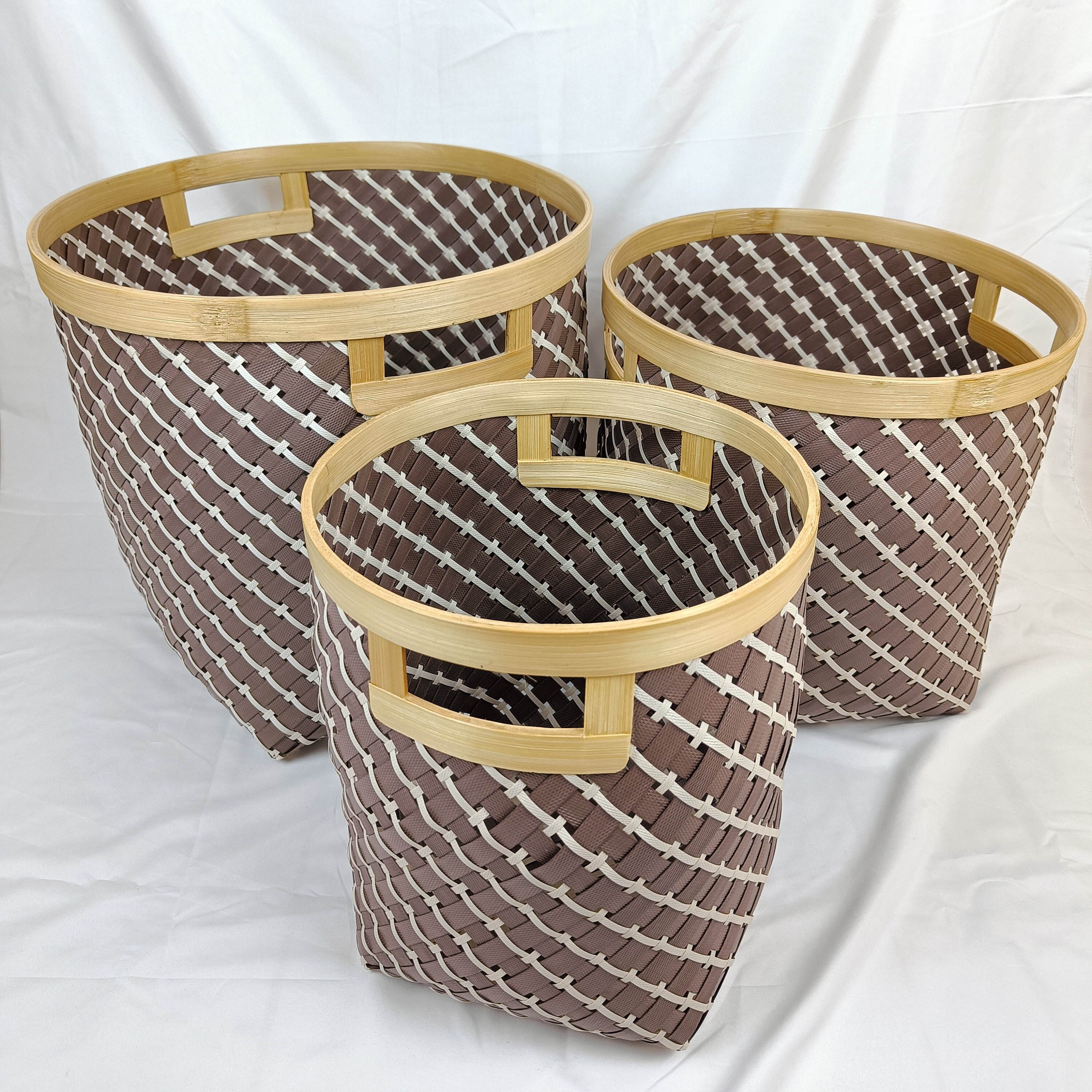 Set 3 Brown Round Bamboo Laundry Basket With Handle, handmade in Indonesia — product view 1