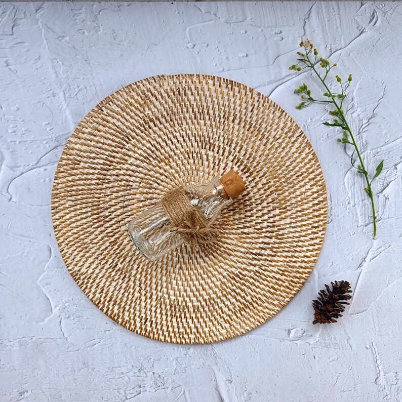 Handcrafted Round Rattan Placemats, Rattan Coaster, Straw Serving Placemats, Farmhouse Decoration, Boho Table Decor image 5