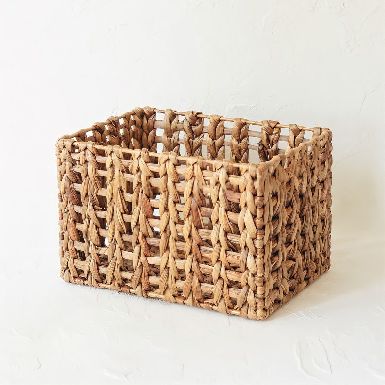 JAVADECO Water Hyacinth Storage Box