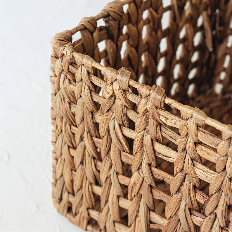 JAVADECO Water Hyacinth Storage Box - Thumbnail 5