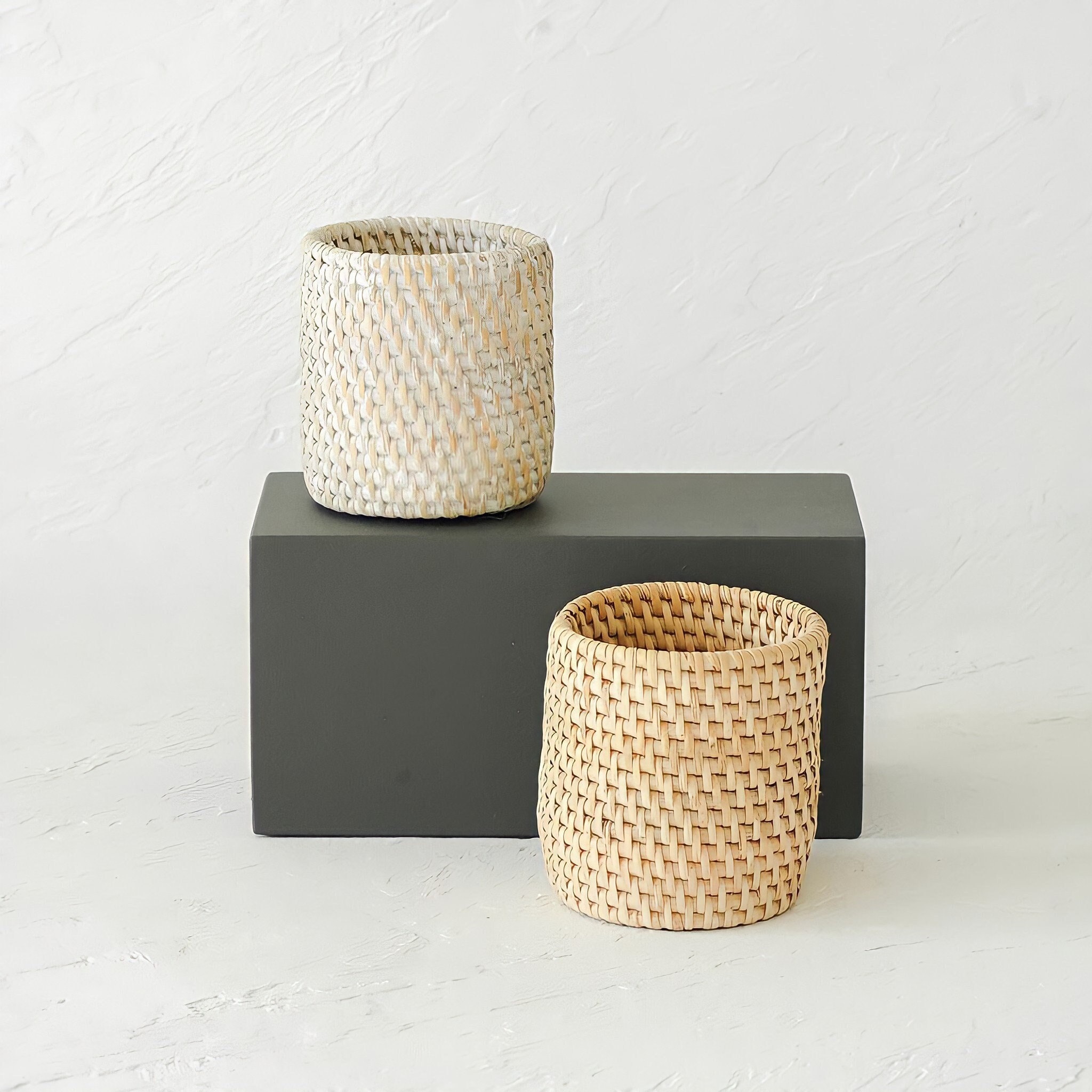 Rattan Pen holder, handmade in Indonesia — product view 1