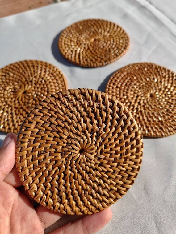 Tovagliette rotonde in rattan realizzate a mano, sottobicchiere in rattan,  tovagliette in paglia, decorazione della fattoria, decorazione da tavola  Boho -  Italia