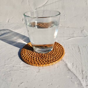 Handcrafted Round Rattan Placemats, Rattan Coaster, Straw Serving Placemats, Farmhouse Decoration, Boho Table Decor image 9