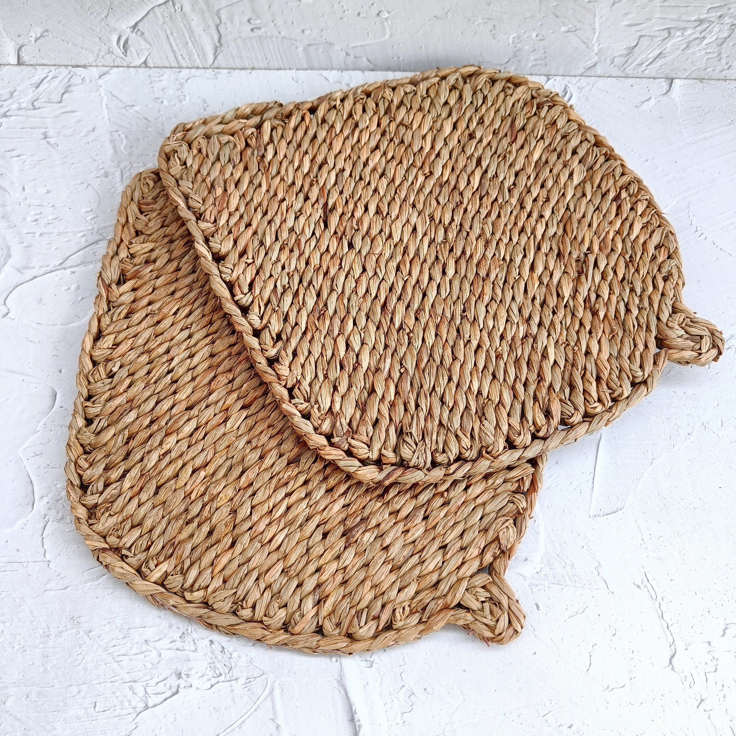 Mendong Leaf Placemat Set, handmade in Indonesia — product view 1