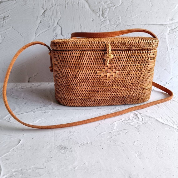 Handmade Bali Oval Rattan Bag With Leather Strap | Ata Bag | Straw Woven Bag | Bohemian Crossbody Bag