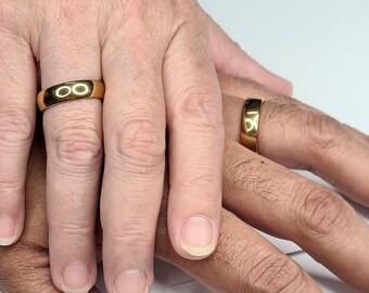 OFFER - Pack of 2 gold stainless steel wedding bands 6mm wide. FREE ENGRAVING. engagement, wedding, couples, gift.