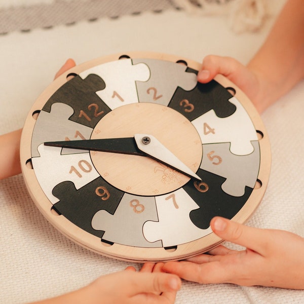 Personalized Children's Learning Clock Toys, Wooden baby Toys, Montessori toy 1st Birthday Gift, Kids Toy Gift Sensory Activity