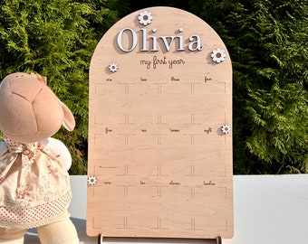 One Year of Photo Board, Wood Photo Board, Milestone Board, 1st Birthday Board, First Birthday Decorations Girl, 12 Months Photo Banner
