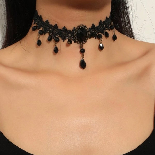 Zwarte Choker Met Zwarte Kralen In Victoriaanse Stijl