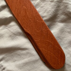 Tout neuf, véritable boomerang traditionnel de 18 po. fabriqué à la main, sera un retour, boomerang uniquement. image 7