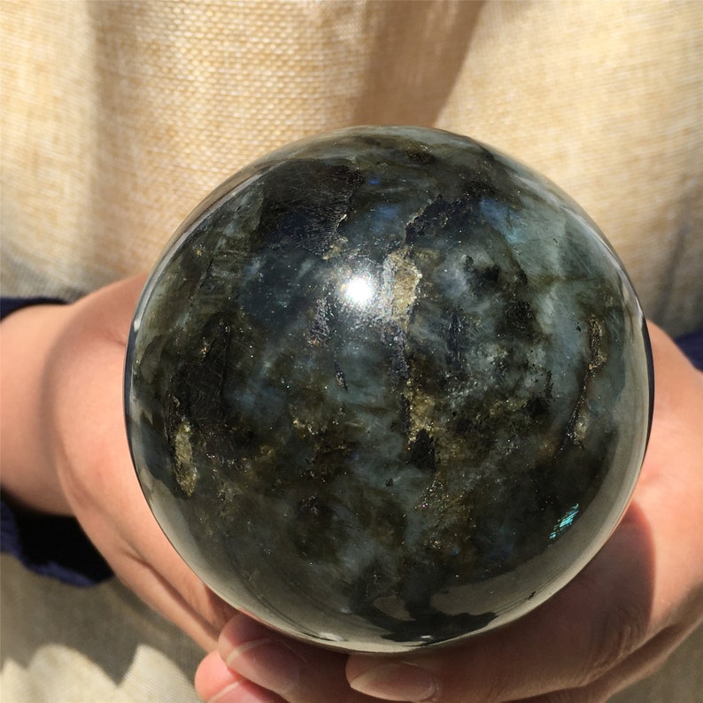 0.84kg Natural Labradorite ball，Quartz Crystal Sphere，Energy Reiki Healing,Crystal Divination ball，Crystal ball，Crystal Gift XQ629-L