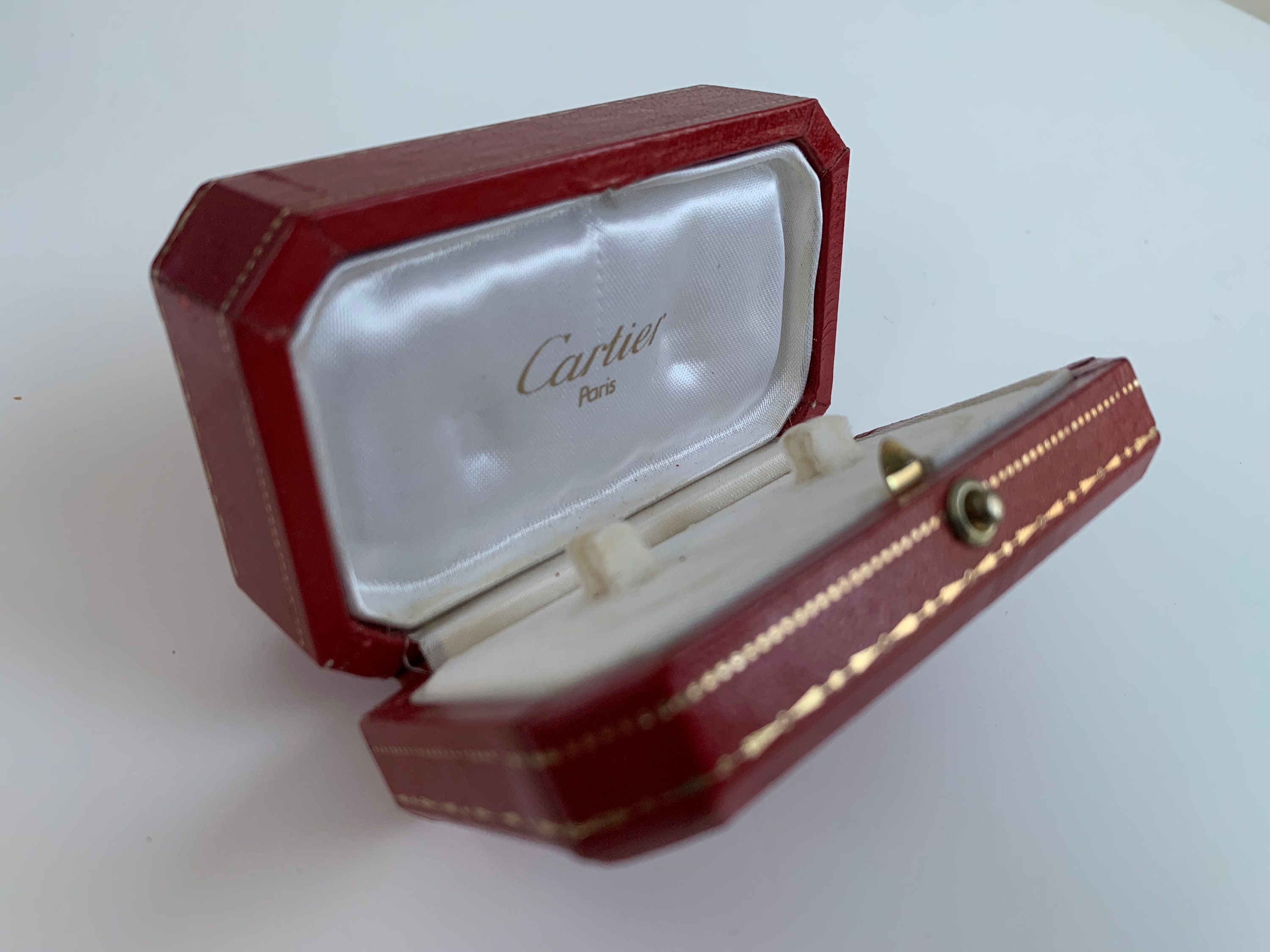 Authentic Cartier Jewelry Earing Ring Box B44 Etsy
