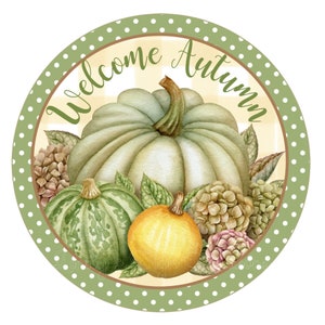 Letrero de corona de calabaza verde de bienvenida al otoño, letrero de corona redonda, letrero de corona de metal, decoración de puerta, creaciones de letreros de Lindys