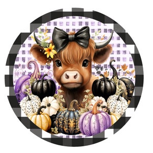 Lindo letrero de corona de otoño con forma de vaca de las tierras altas y calabaza, letrero de corona de metal, letrero de corona redonda, creaciones de letreros de Lindys