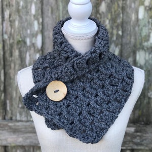 Cozy Gray Cowl (One Button)