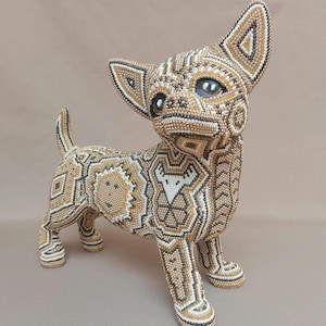 Huichol Kunst CHIHUAHUA HUND