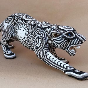Huichol art : &quot;Big jaguar I&quot;