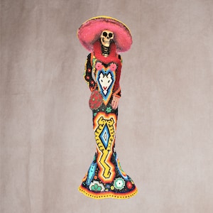 Huichol Art : &quot;Catrina 2&quot;