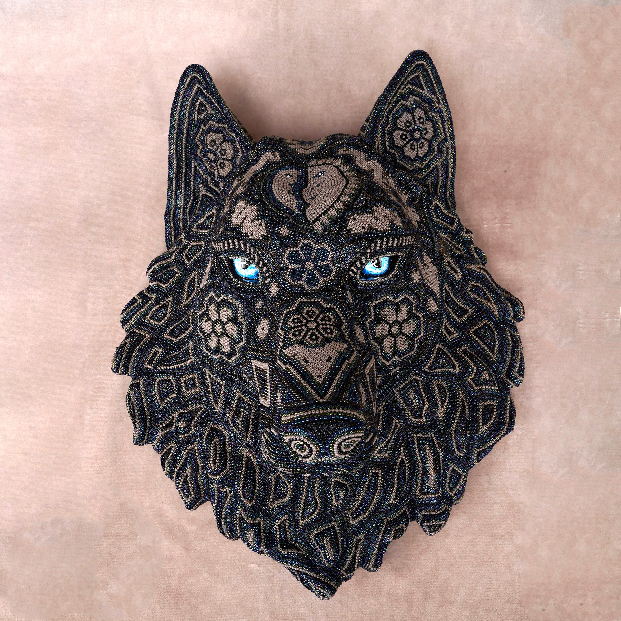 Huichol Art Loup Noir 